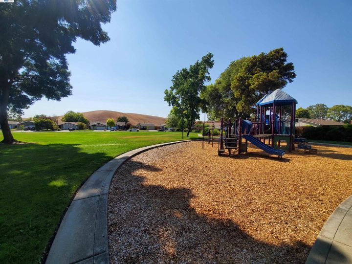 4105 Torrey Pine Way Livermore CA Multi-family home. Photo 31 of 32