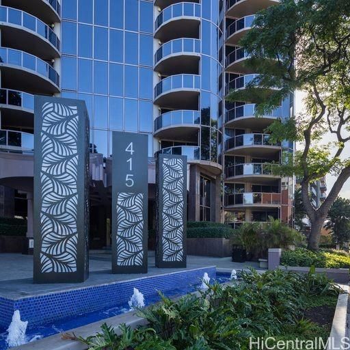 One Waterfront Tower condo #2602. Photo 22 of 25