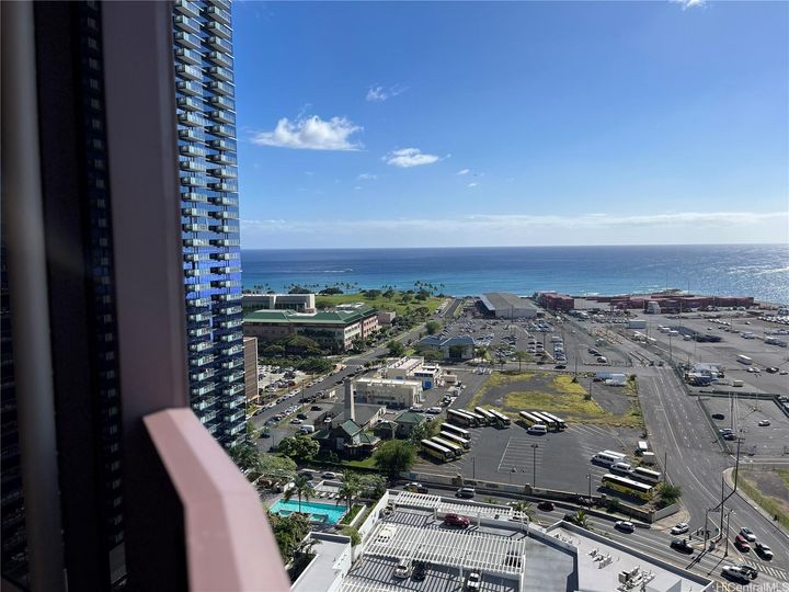 One Waterfront Tower condo #2602. Photo 23 of 25