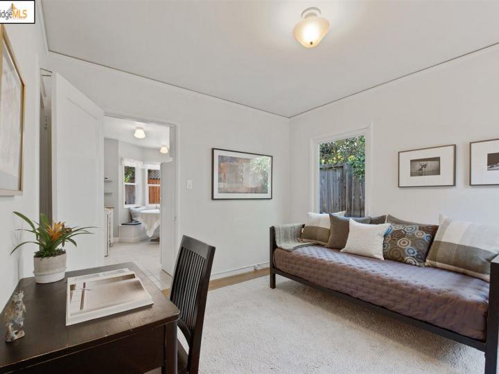 4381 Rettig Ave, Oakland, CA | Redwood Heights. Photo 18 of 40