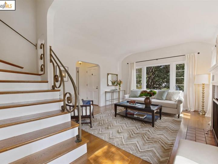 4381 Rettig Ave, Oakland, CA | Redwood Heights. Photo 10 of 40