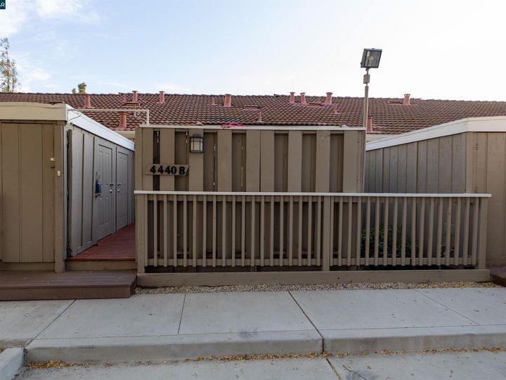 4440 Eagle Peak Rd #B, Concord, CA, 94521 Townhouse. Photo 1 of 1