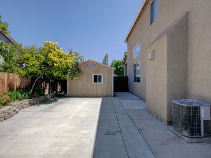 4553 Morning Brook Ln, Tracy, CA | . Photo 52 of 60