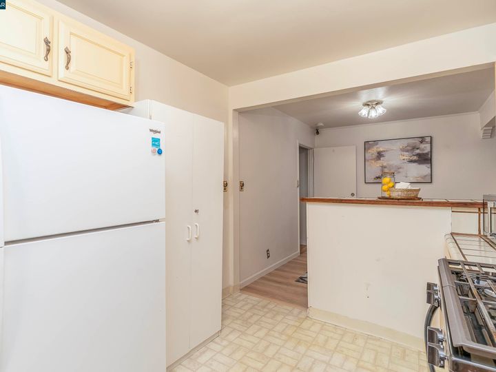 5129 Clinton Ave, Richmond, CA | North And East. Photo 14 of 55