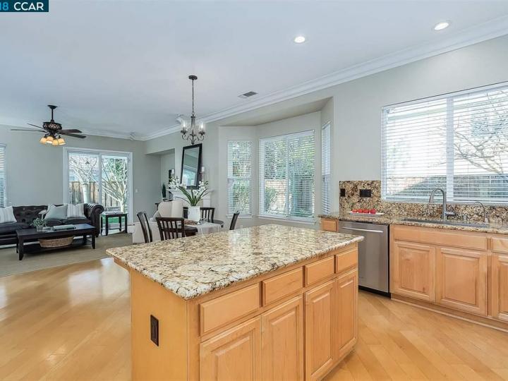 5198 Heritage Dr, Concord, CA | Amber Grove | No. Photo 13 of 35