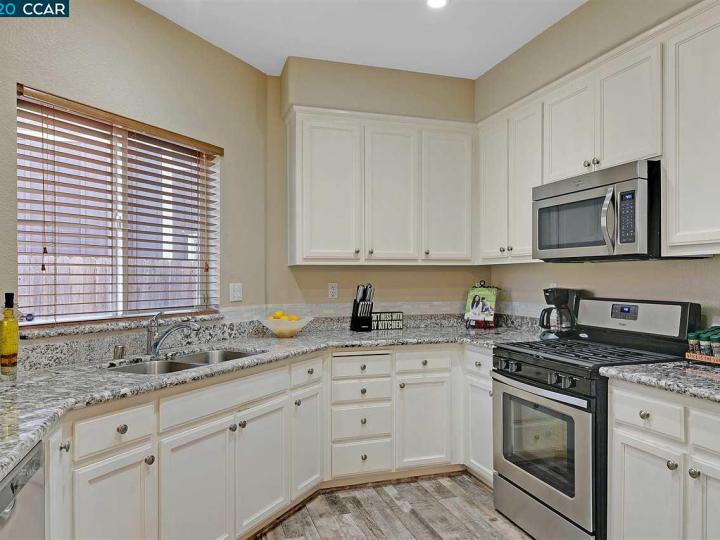 52 Fairview Ave, Bay Point, CA | Bay Pointe. Photo 16 of 30