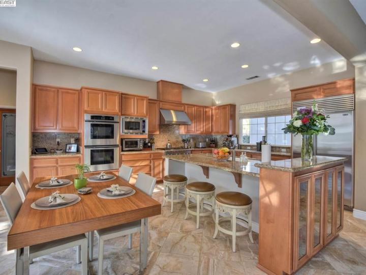5282 Hiddencrest Ct, Concord, CA | Crystal Ranch. Photo 12 of 40