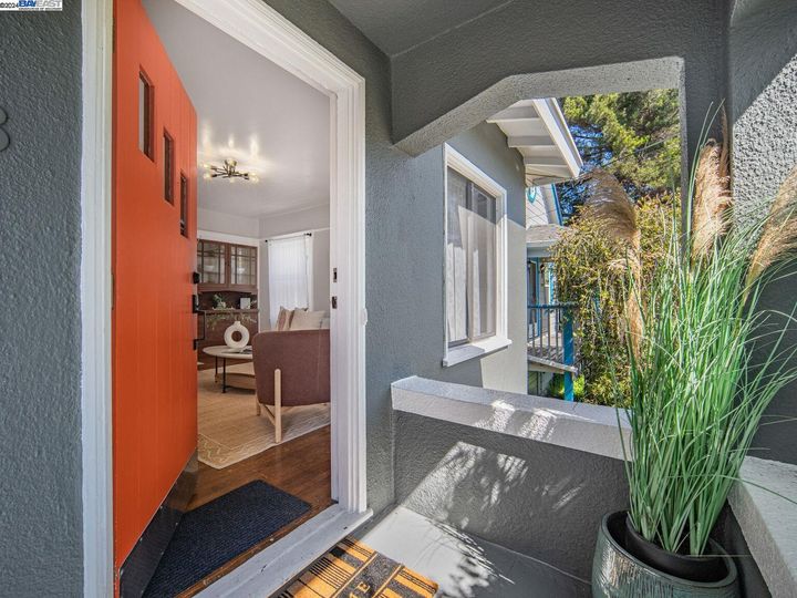 5413 Claremont Ave, Oakland, CA | North Oakland. Photo 13 of 60