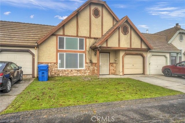 5413 Oxford Dr, Lakeport, CA, 95453 Townhouse. Photo 1 of 18