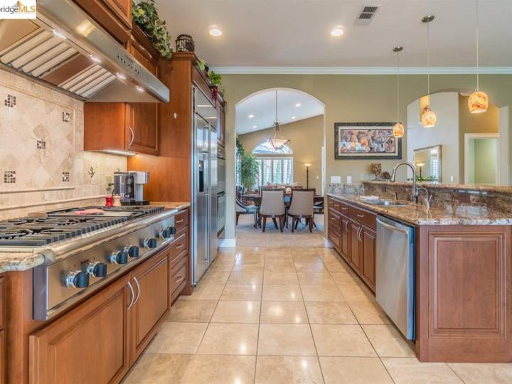 5540 Lanai Ct, Discovery Bay, CA | Discovery Bay Country Club. Photo 9 of 37