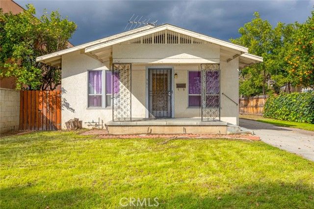 561 Palm Dr, Glendale, CA | . Photo 1 of 22