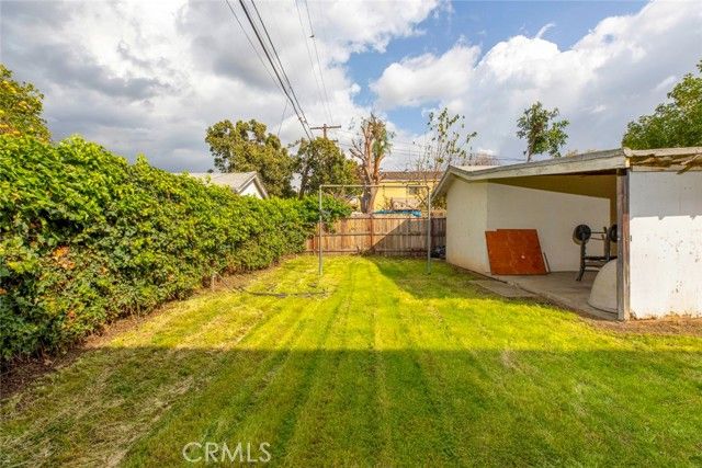 561 Palm Dr, Glendale, CA | . Photo 10 of 22