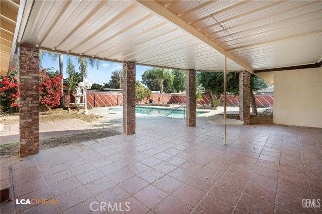 5841 Olive Dr, Bakersfield, CA | . Photo 17 of 20