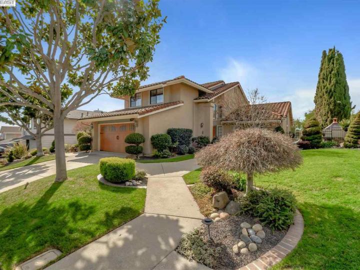 5922 Charter Oaks Dr, Castro Valley, CA | Columbia. Photo 2 of 34