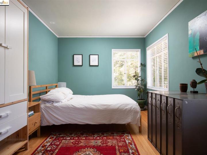 6014 Majestic Ave, Oakland, CA | Millsmont Area. Photo 12 of 26