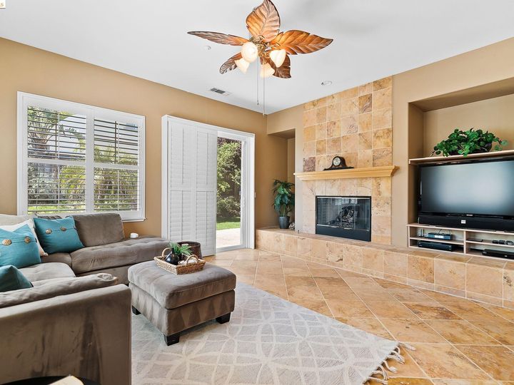 607 Whitby Ln, Brentwood, CA | Shadow Lakes. Photo 23 of 60