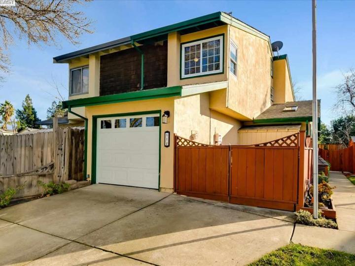 61 Tamalpais Ave Livermore CA Multi-family home. Photo 18 of 18