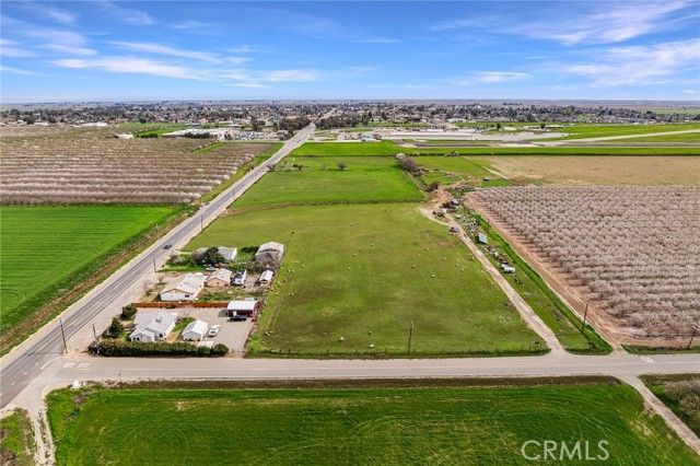 6239 State Highway 162 Willows CA. Photo 2 of 24