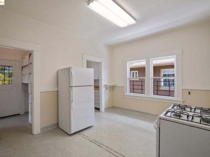 644 55th St, Oakland, CA | North Oakland. Photo 19 of 37