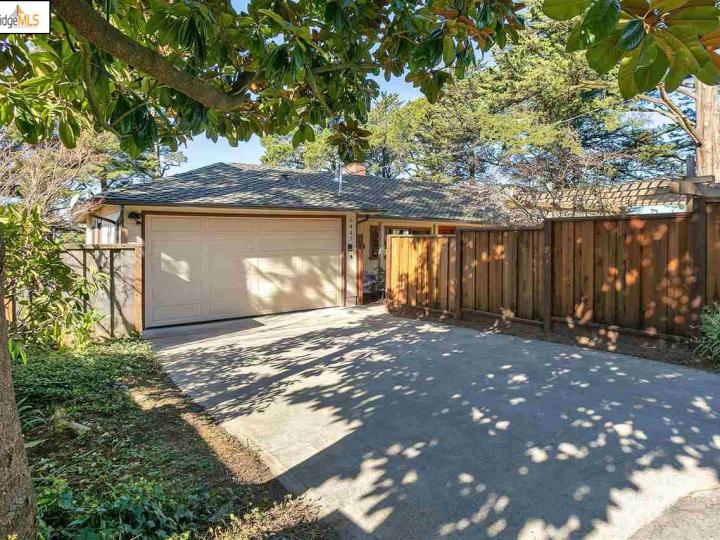 6447 Melville Dr, Oakland, CA | Piedmont Pines. Photo 36 of 39