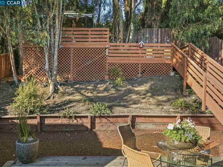 6528 Outlook Ave, Oakland, CA | Millmont. Photo 27 of 34