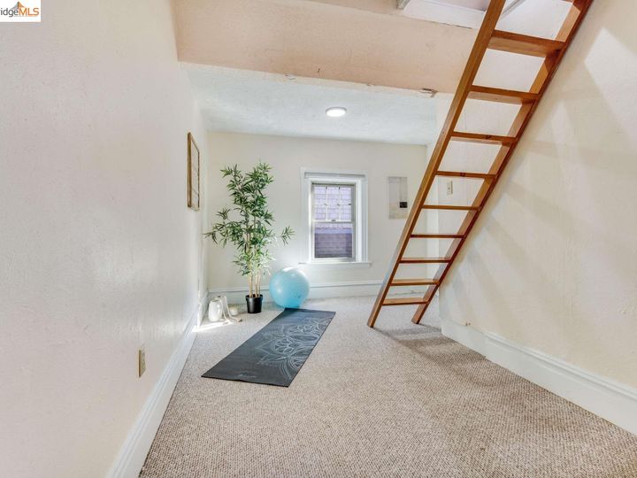6622 Tremont St, Oakland, CA | North Oakland. Photo 22 of 45