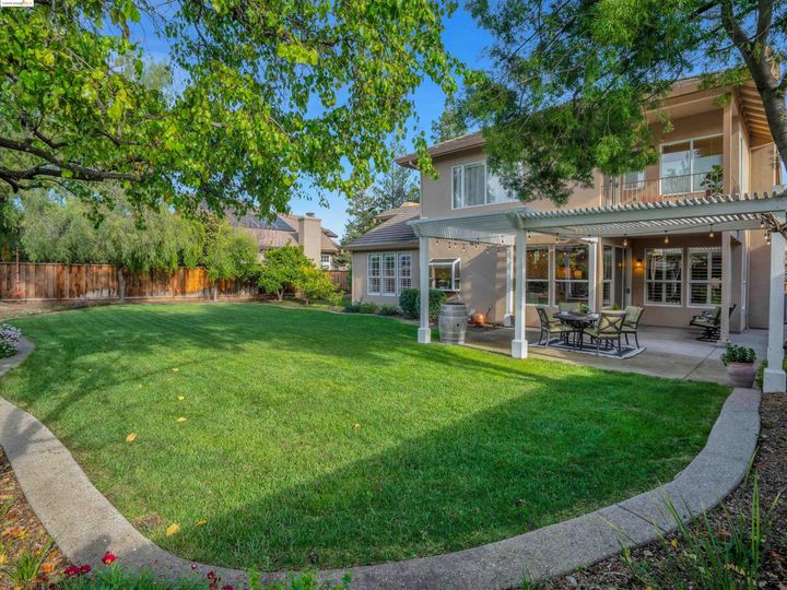 670 Devonshire Loop, Brentwood, CA | Apple Hill Ests. Photo 39 of 52
