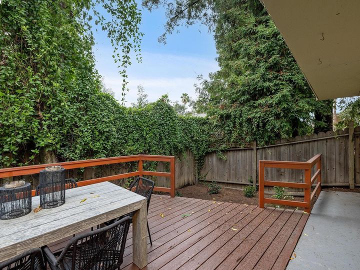 6711 Laird Ave, Oakland, CA | Millsmont Area. Photo 33 of 39
