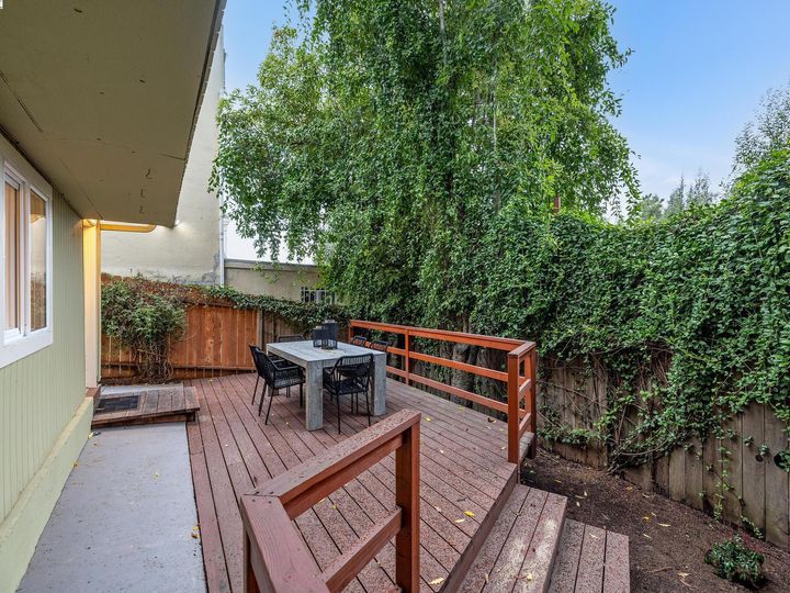 6711 Laird Ave, Oakland, CA | Millsmont Area. Photo 34 of 39