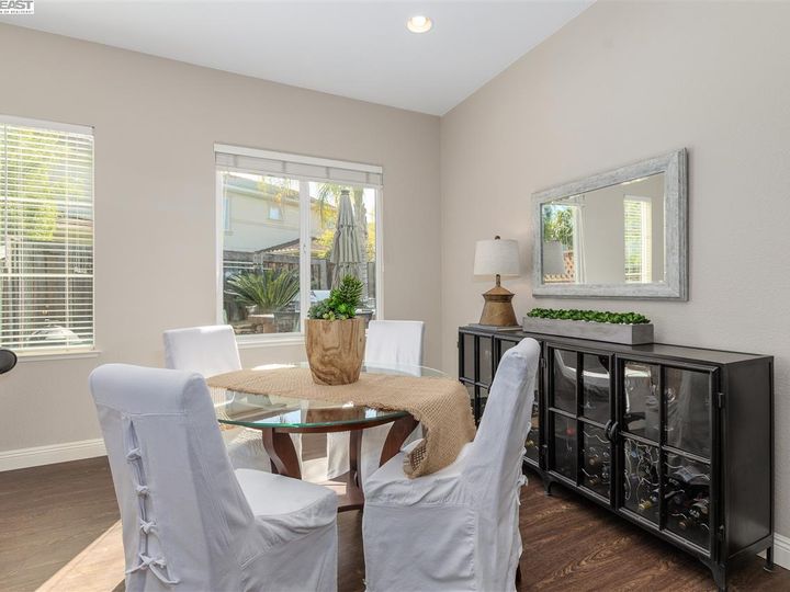 703 Astor Ct, Brentwood, CA | Brentwood Hills | No. Photo 10 of 40