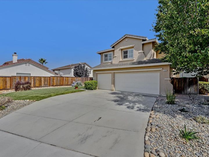 730 Hillock Dr, Hollister, CA | . Photo 4 of 40
