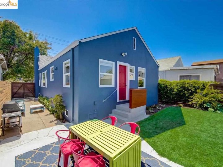 7338 Holly St, Oakland, CA | East Oakland. Photo 19 of 26