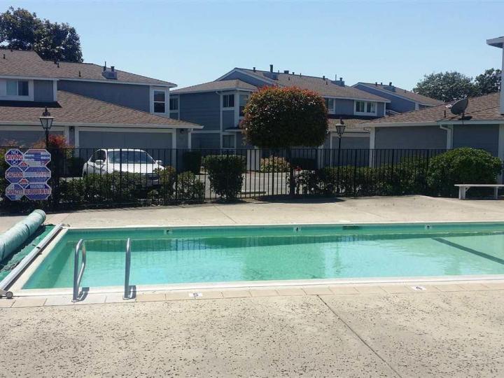 760 Woodgate Pl, San Leandro, CA, 94579 Townhouse. Photo 23 of 26