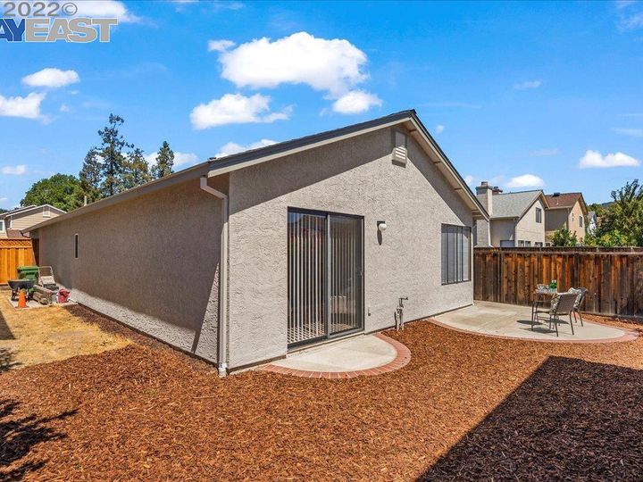 762 Ridgeview Ter, Fremont, CA | Orchard. Photo 17 of 19