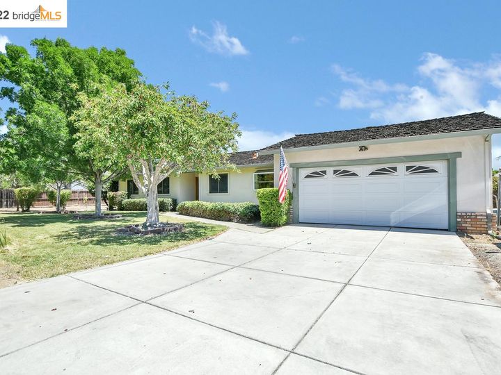 900 Fairview Ave, Brentwood, CA | . Photo 41 of 42