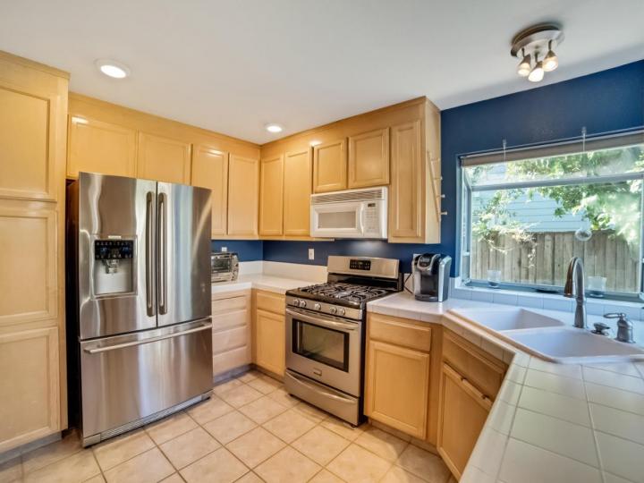 9415 Lariat Dr, Gilroy, CA | . Photo 15 of 27