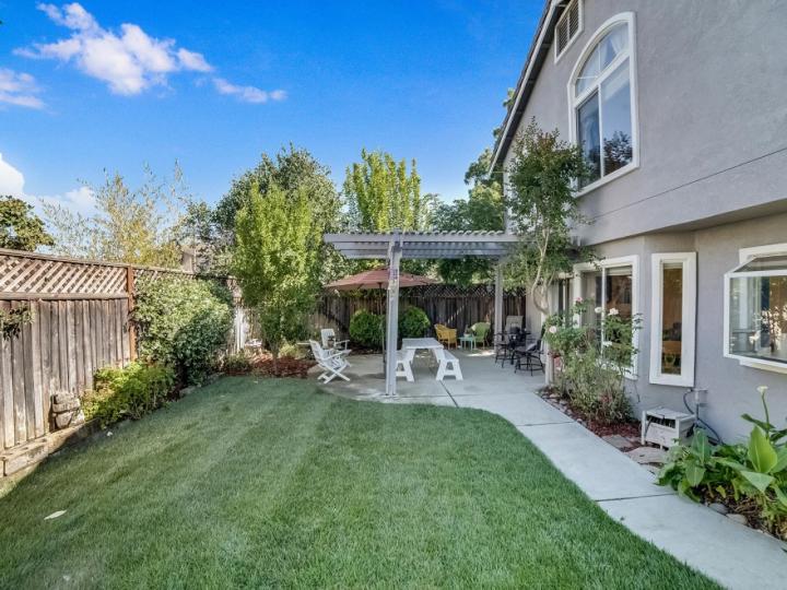 9415 Lariat Dr, Gilroy, CA | . Photo 6 of 27