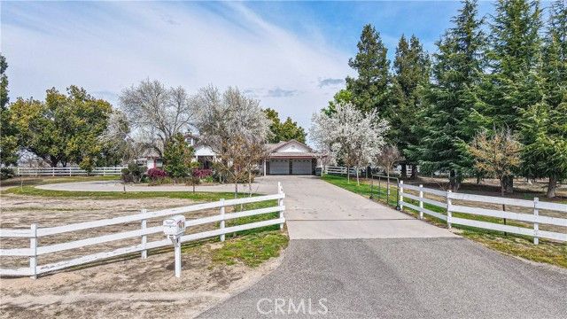 9470 Sunset Dr, Atwater, CA | . Photo 3 of 60