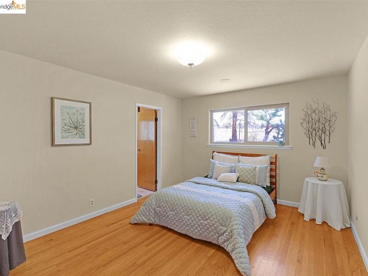 961 Hawthorne Dr, Rodeo, CA | Rodeo Highlands. Photo 21 of 29