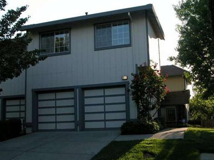 965 Scenic Pl, Pleasant Hill, CA, 94523-2175 Townhouse. Photo 1 of 1