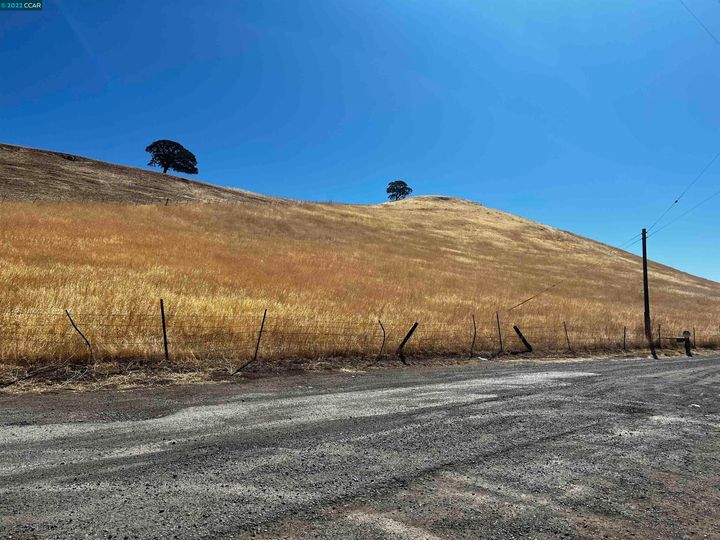 Briones Valley Rd Brentwood CA. Photo 16 of 22