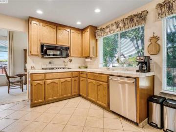 1007 Eve Ln, Livermore, CA | Windmill Springs. Photo 6 of 37