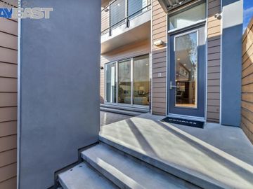 10111 N Foothill Blvd, Cupertino, CA | Cupertino. Photo 4 of 43