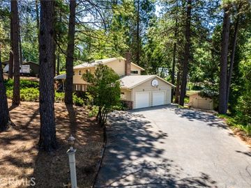 10313 Kenwood Dr, Grass Valley, CA | . Photo 4 of 60