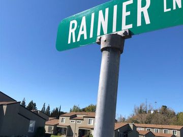 104 Rainier Ln, Antioch, CA, 94509 Townhouse. Photo 2 of 16