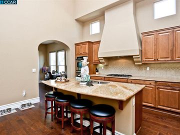 1121 Medoc Ct, Brentwood, CA | Trilogy Vineyards. Photo 6 of 40
