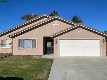 12205 Pecan Ave, Waterford, CA