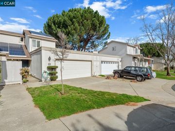 132 Mt Etna Dr, Clayton, CA, 94517 Townhouse. Photo 3 of 57