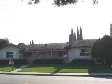 1327 Arkell Rd, Carriage Square, CA