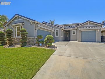 1384 Shearwater Dr, Patterson, CA | . Photo 2 of 51